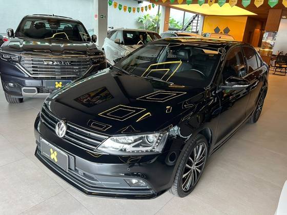 VOLKSWAGEN JETTA 2.0 TSI HIGHLINE 211CV GASOLINA 4P TIPTRONIC